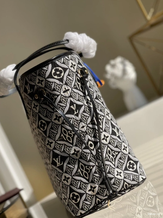 NEVERFULL VUITTON LOUIS MM 0723